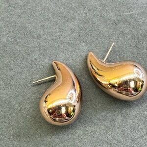 Elegant Gold-Toned Earrings